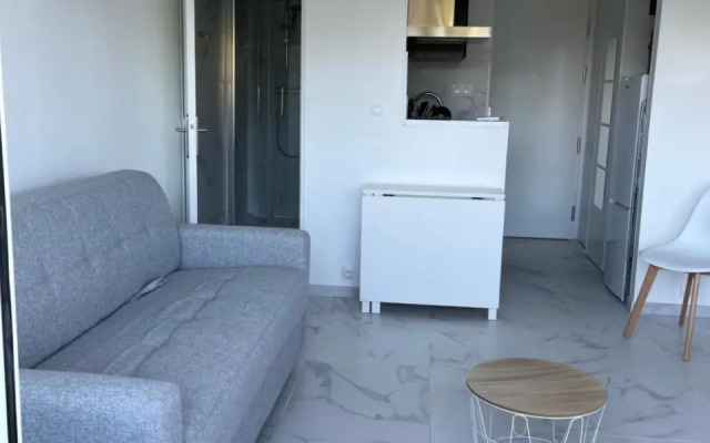 Superbe appartement avec balcon et parking