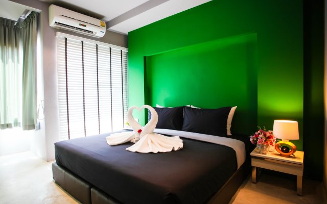 Patong Gallery Hotel