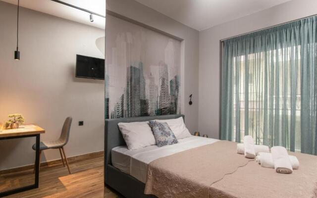 Tzes City Suites