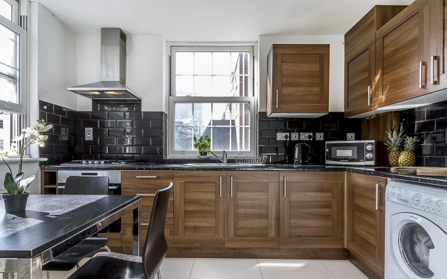 Liverpool Street House