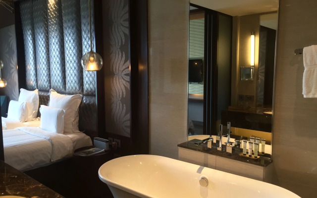 Pullman New Delhi Aerocity Hotel