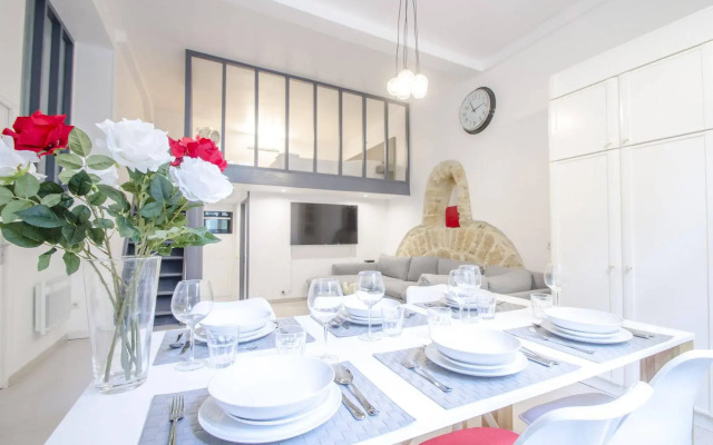 Luxury Apartment in Paris - Marais