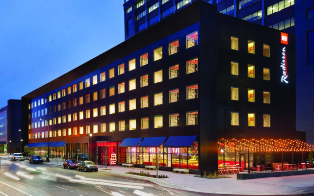 Radisson RED Minneapolis Downtown