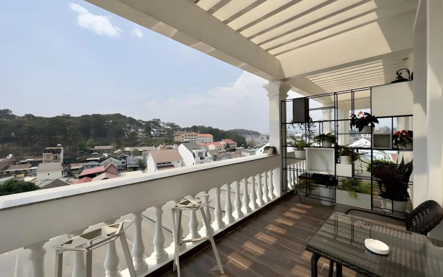 Minh Chien Hotel