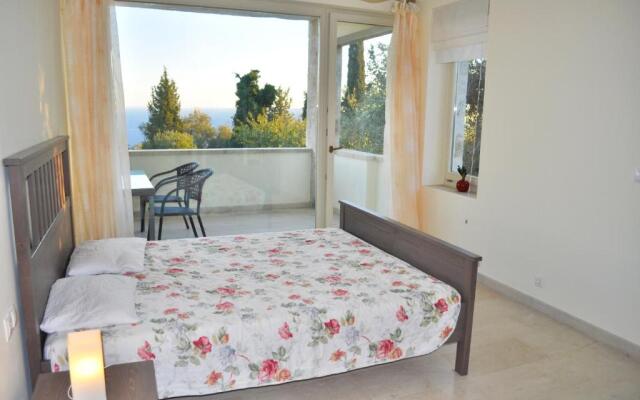 House Lemoni, Apartment C - Pelekas, Corfu