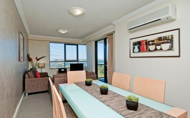 Aqualine Apartments