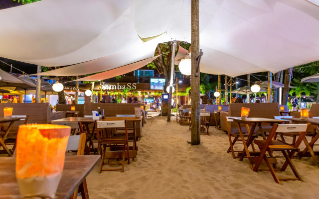 Sambass lounge beach cafe & Pousada