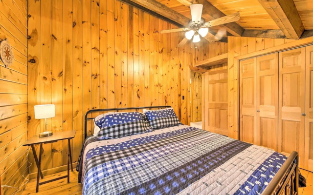All-season Sanctuary: Steps to Moosehead Lake
