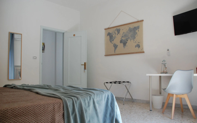 Bari Rooms Central Station