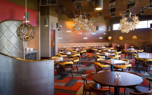 Holiday Inn Omaha Southwest