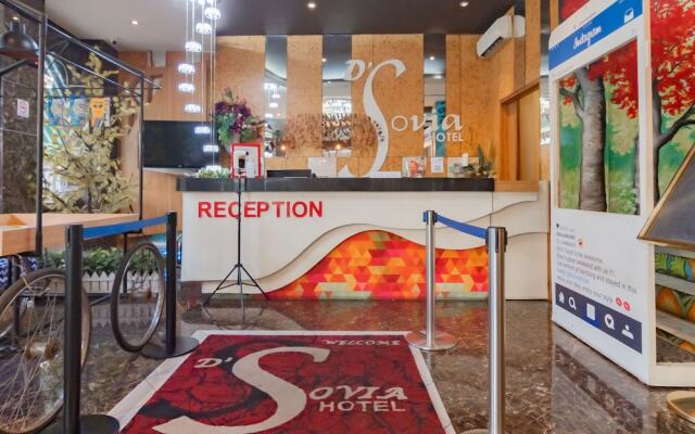 RedDoorz Plus near Bandung Station 2