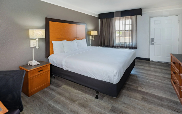 La Quinta Inn Laredo I-35