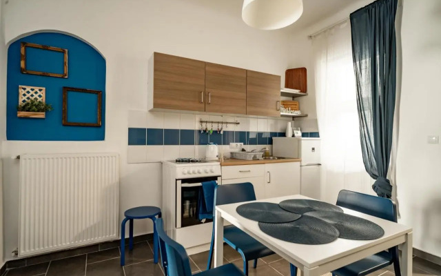 Colors Apartment