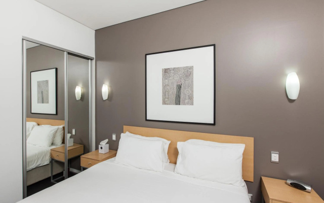 Majestic Oasis Apartments – Guest Rooms – Port Augusta