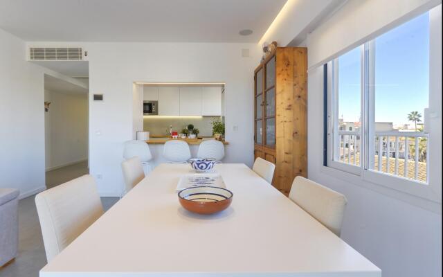 CANAMI... Luxury apartment with best sea views.