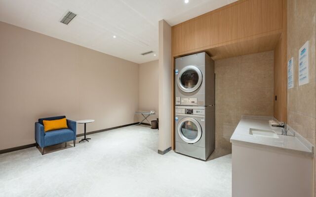 Holiday Inn Express Chengdu Tianfu Square by IHG