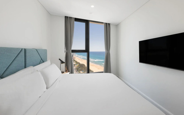 Meriton Suites Surfers Paradise