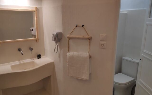 Grey Rooms Naxos