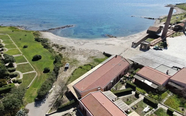 Dimora Ibiscus 50mt From Beach