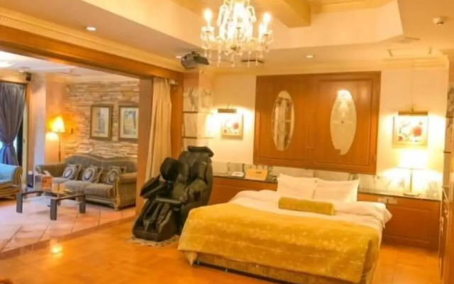 EXECUTIVE HOTEL GRAND GARDEN - Adult only