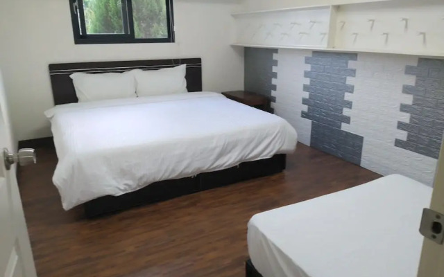 Sun Moon Lake Jinlongshan BnB