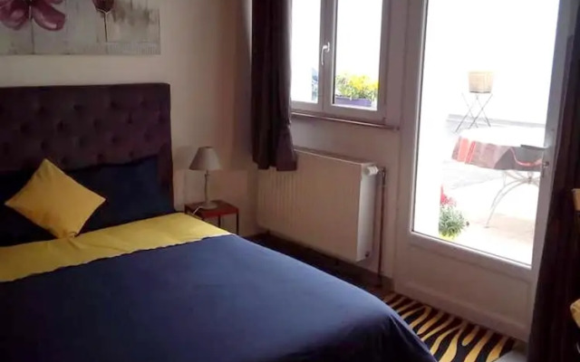 Studio in Valff, With Enclosed Garden and Wifi