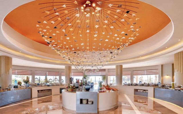 Rixos Premium Magawish Suites and Villas