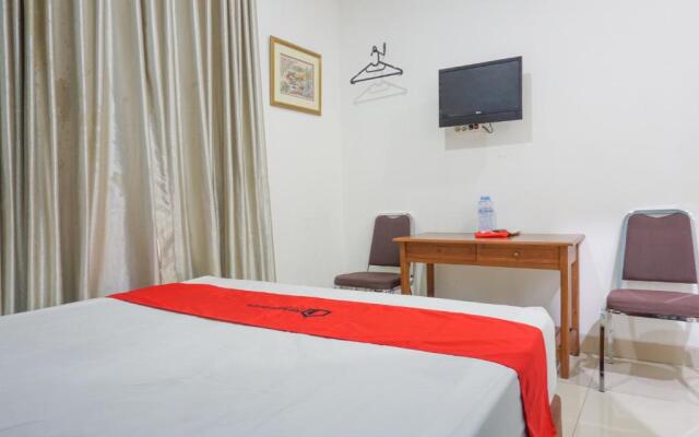 Residences by RedDoorz Syariah @ Buah Batu