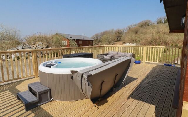 Costentyn, Tor Down Quarry