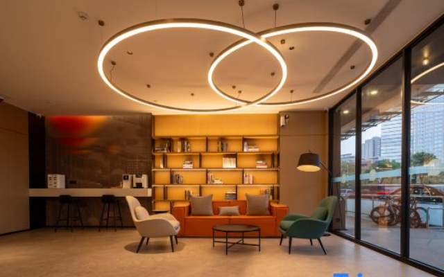Ni Hao Hotel (Zhuhai Sun Yat-sen University Qinglv North Road)