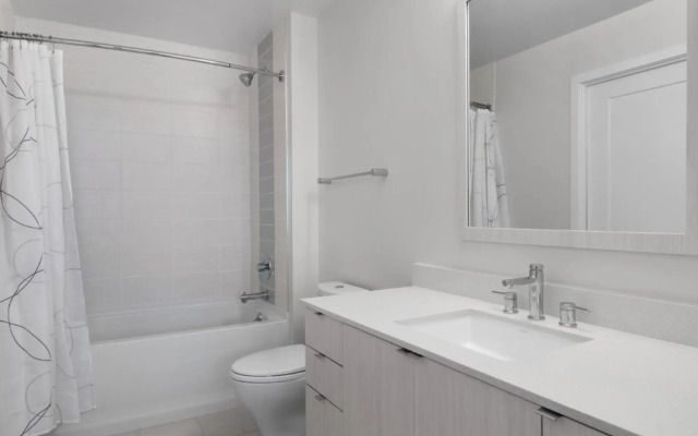 Global Luxury Suites Crystal City
