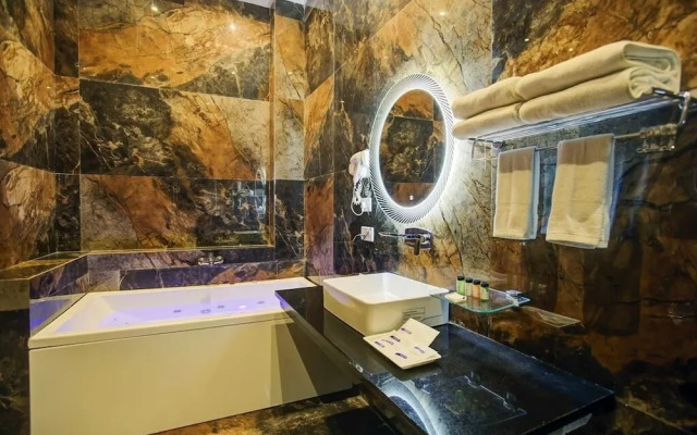 Sarovar Portico Saharanpur