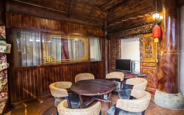 Shangri-La Home Inn