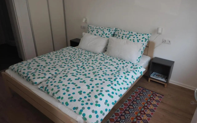 Friends & Family Apartmanok Velence