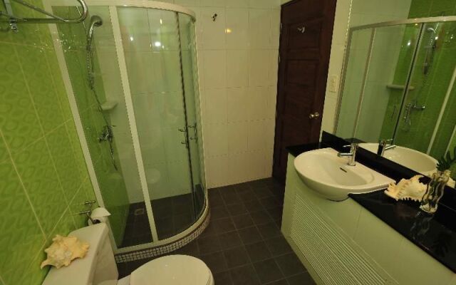 Chalong Beach Front Residence