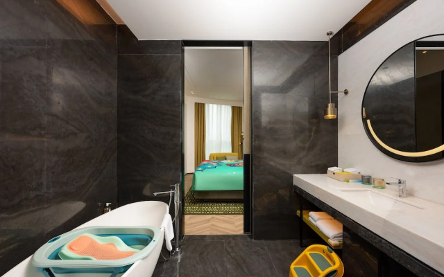 Holiday Inn Chongqing Data Valley by IHG