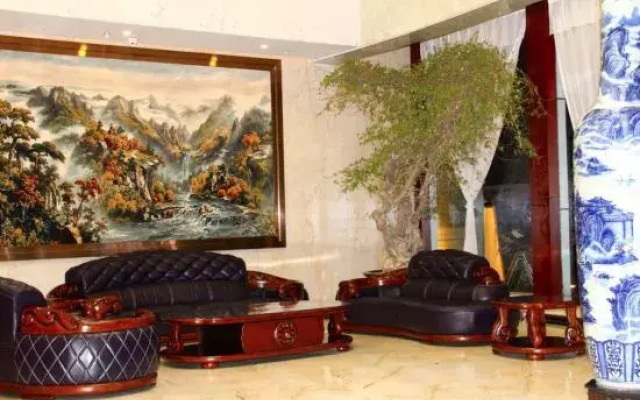 Yulian hotel