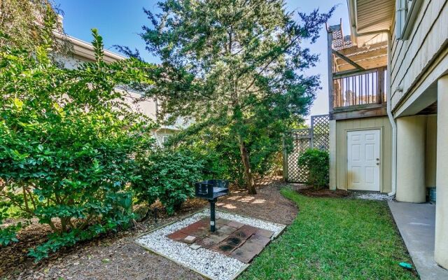 C-Scape by Condo-World