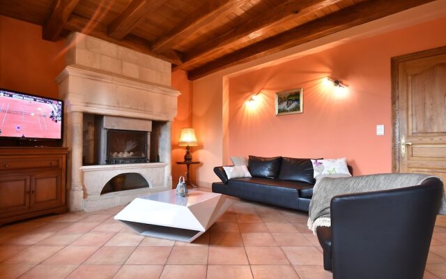 Luxurious Holiday Home in Domme with Swimming Pool