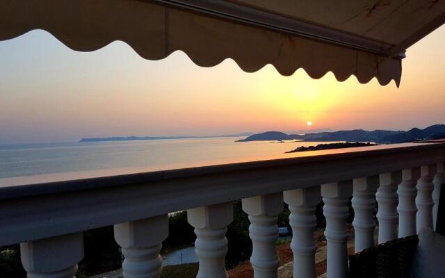 Syvota Sunset Apartments