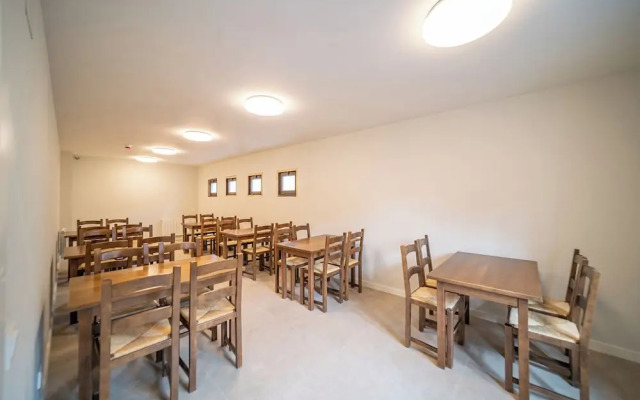 Aran Hostel