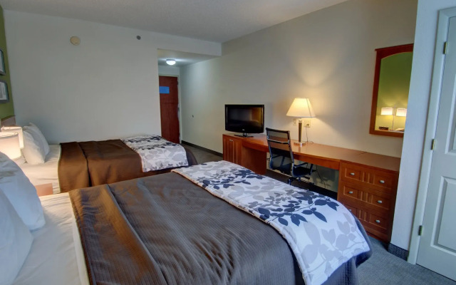 Sleep Inn & Suites