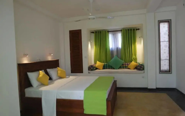 Villa Blue Water Hikkaduwa