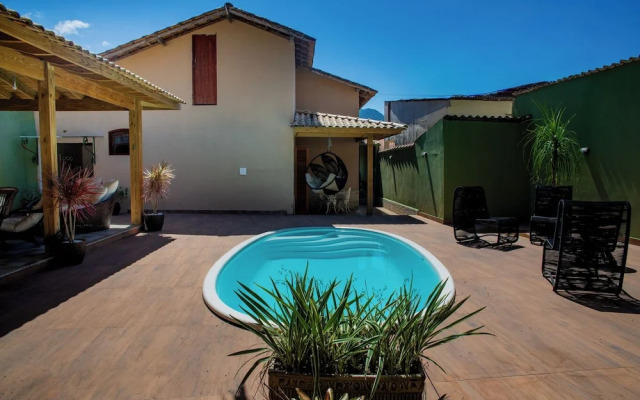 Casa com Piscina e Churrasqueira no Pantanal