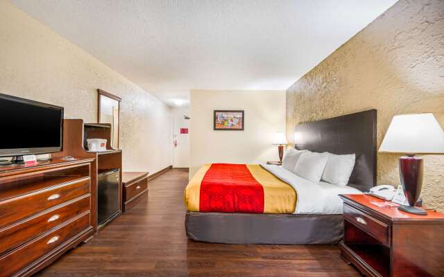 Econo Lodge Corinth