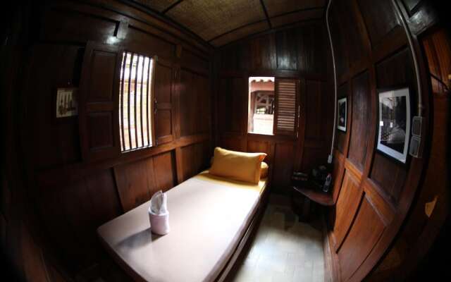 Omah Garengpoeng Guest House