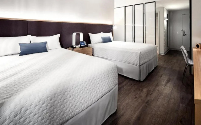 Universal's Aventura Hotel
