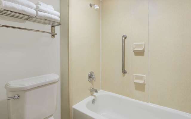 Baymont by Wyndham Orangeburg North