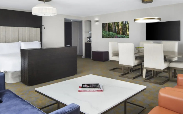 Hotel X Toronto, a Destination by Hyatt Hotel