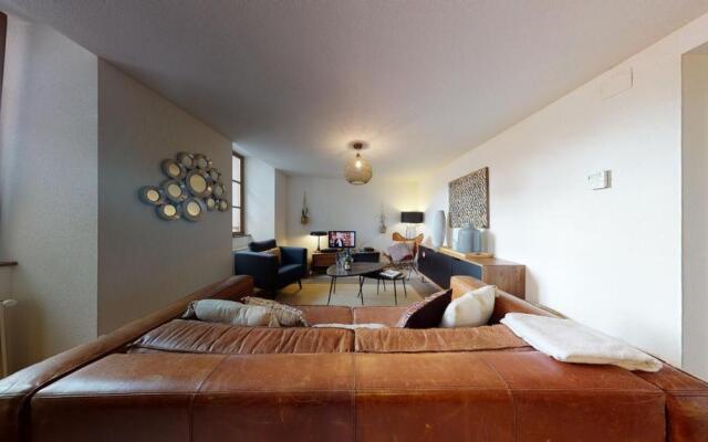 Sous les Tilleuls PARKING HYPERCENTRE 4-6 Personnes